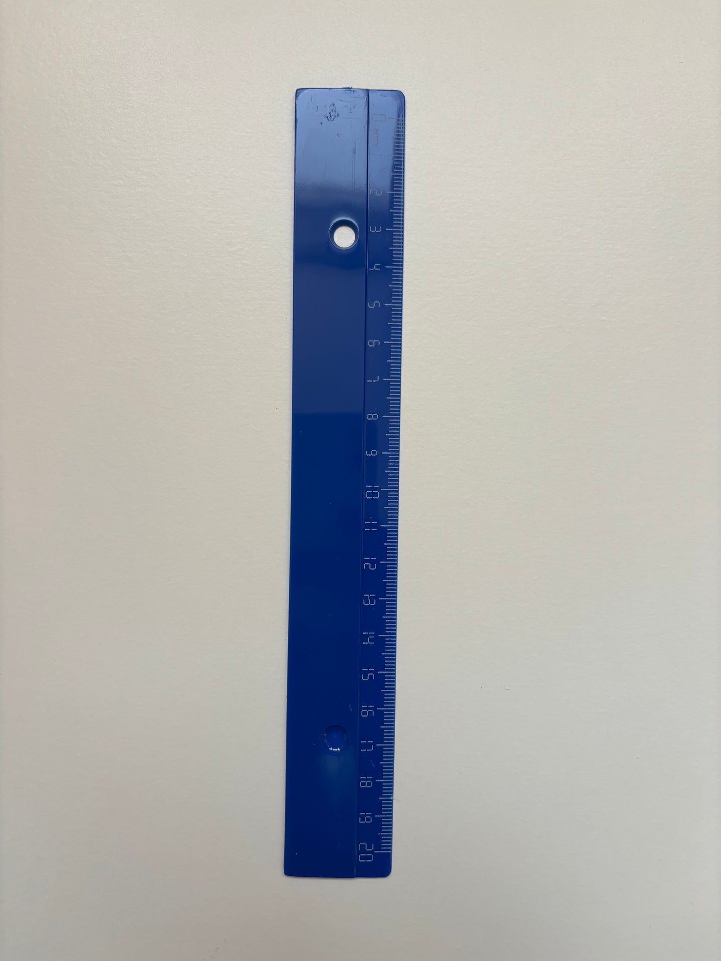Rigla 20cm diverse culori/buc